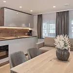מלון דירות Rainerhof 4*