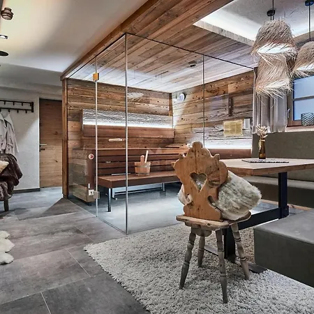 Rainerhof Апарт-отель Флахау