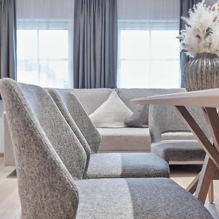 מלון דירות Rainerhof 4*