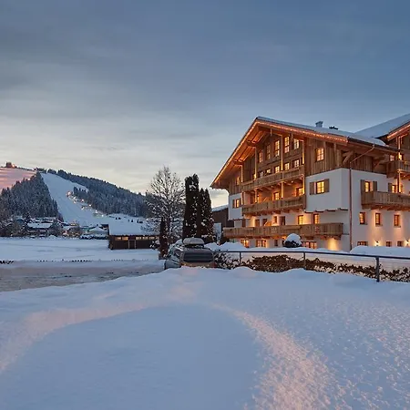 Rainerhof Апарт-отель Флахау