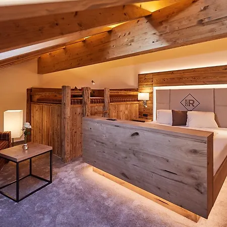 Rainerhof Апарт-отель Флахау