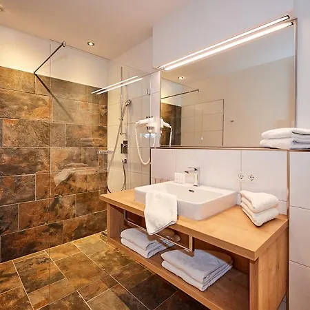 Rainerhof Апарт-отель Флахау