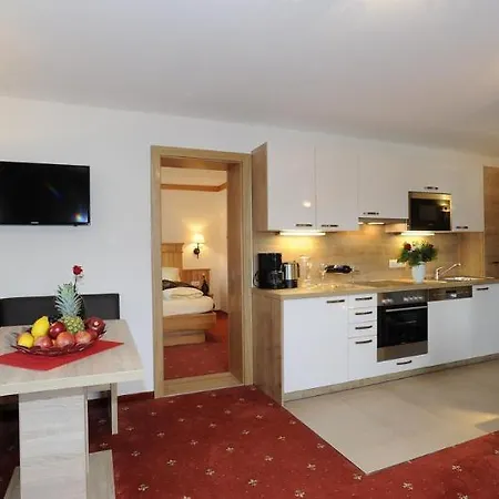 Rainerhof 4* Флахау