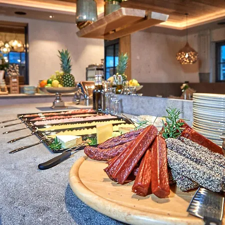 Rainerhof מלון דירות 4*